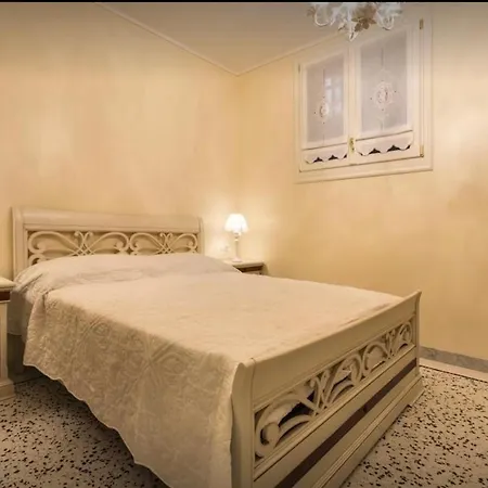 Rialto Mercato Deluxe Lägenhet *